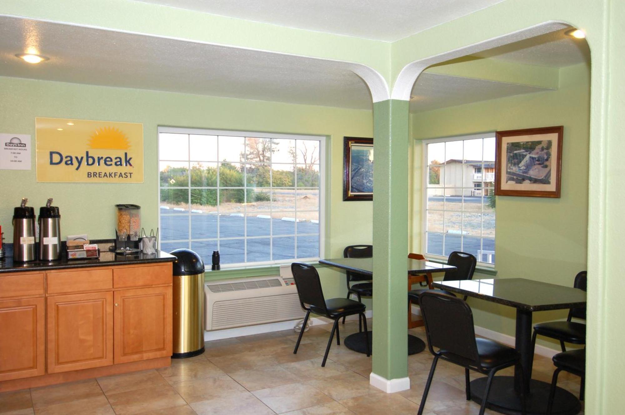 Days Inn By Wyndham Oroville Exteriér fotografie
